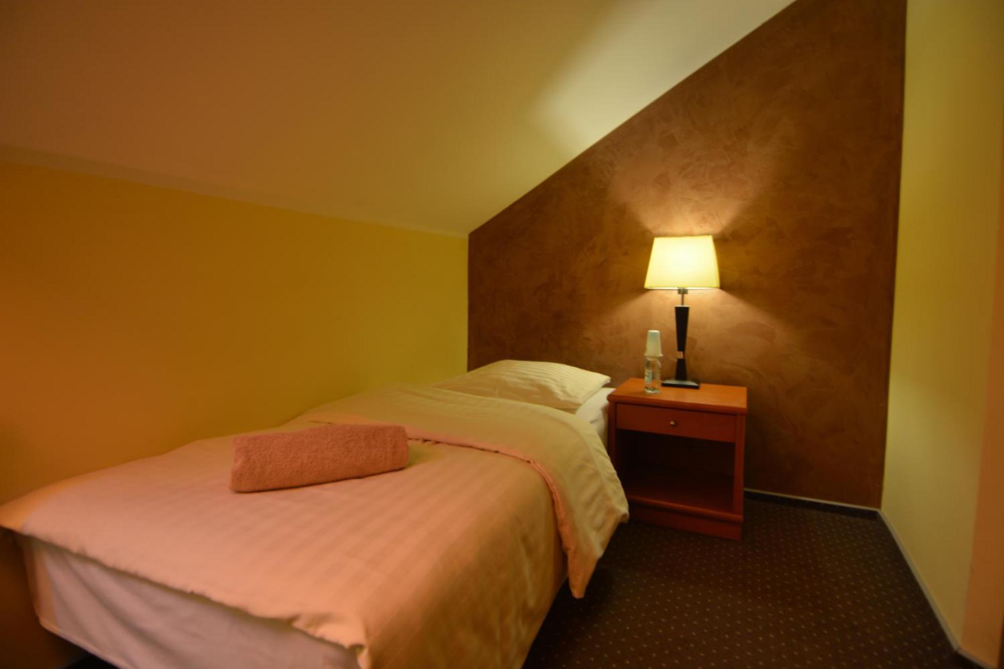 Hotel Stawisko Klaudyn الغرفة الصورة